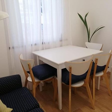 Casa Da Praia Da Poca - Apartamento Iris Estoril Esterno foto