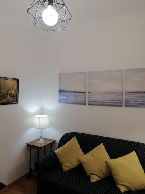 Casa Da Praia Da Poca - Apartamento Iris Estoril Esterno foto