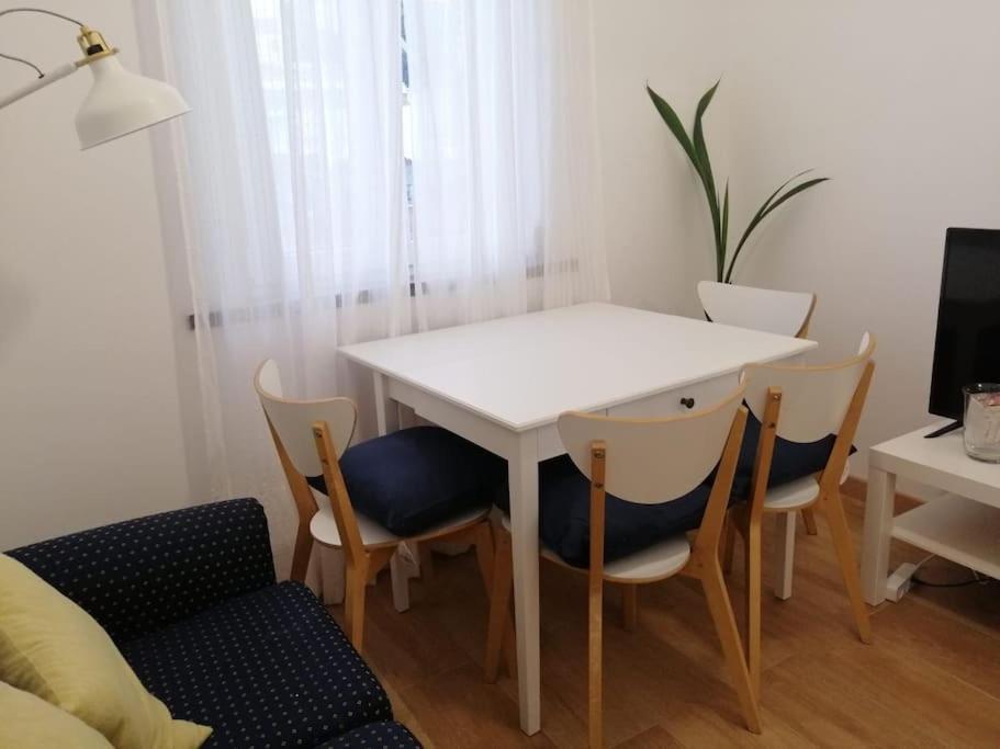 Casa Da Praia Da Poca - Apartamento Iris Estoril Esterno foto